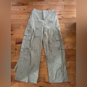 Hot & Delicious Women's Wide Leg Cargo Pants in Sage Green - L